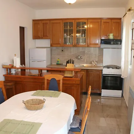 Grgas-tucilo Апартаменты *