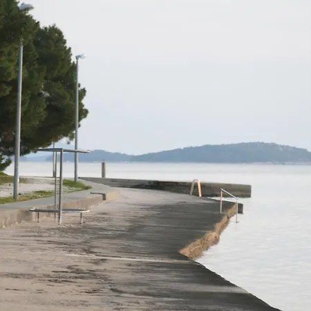 Daire Grgas-tucilo Zablaće