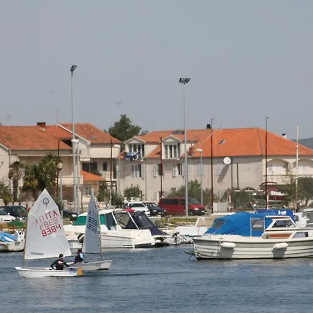 Apartment Grgas-tucilo Zablace