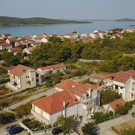 Grgas-tucilo * Zablaće