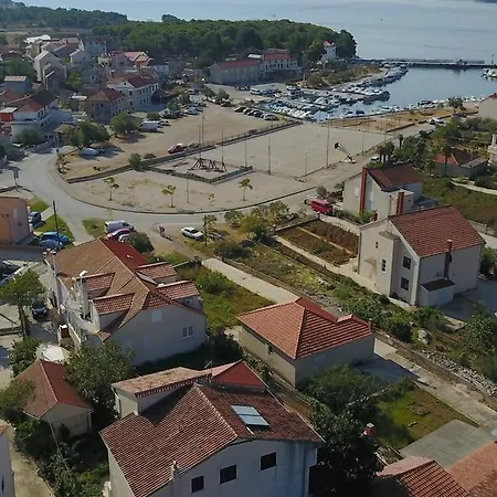 Grgas-tucilo Апартаменты Заблаче