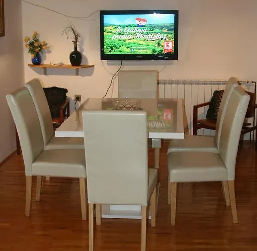 Apartamento Grgas-tucilo