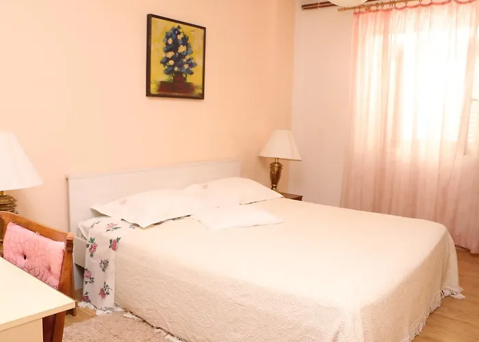 Grgas-tucilo Apartamento *