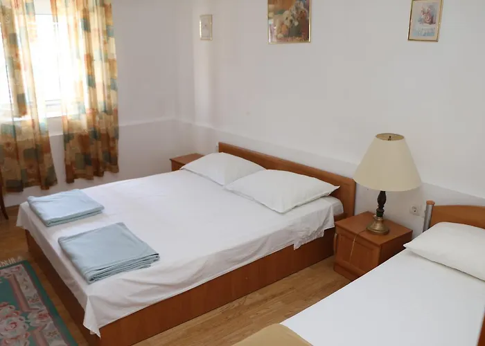 Grgas-tucilo Apartament *